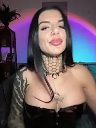 LexiCoco webcam model stream image