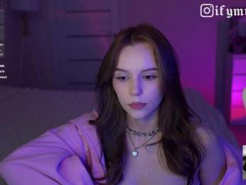 fymryn webcam bongacams model stream image