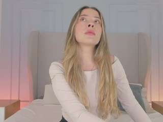 chloedee webcam model stream image