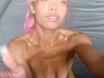 Dollyrose webcam model stream image