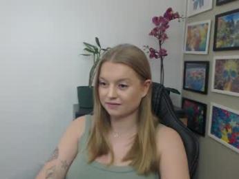 mysteryericax webcam model stream image
