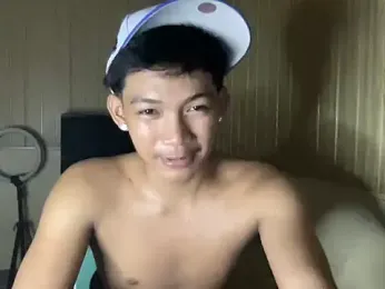 YourcumBoy77 webcam model stream image