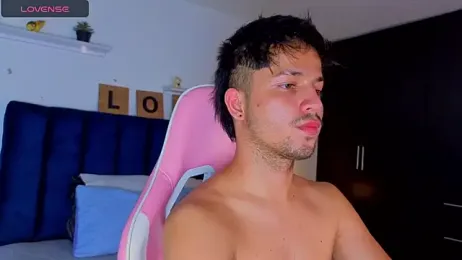 Issac_james_ webcam model stream image