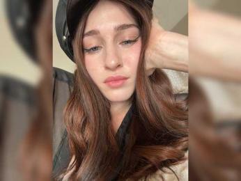 VictoriaBix webcam bongacams model stream image