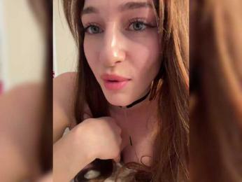 VictoriaBix webcam bongacams model stream image