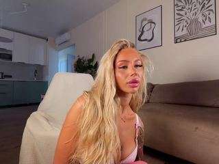 creamiebabe webcam model stream image