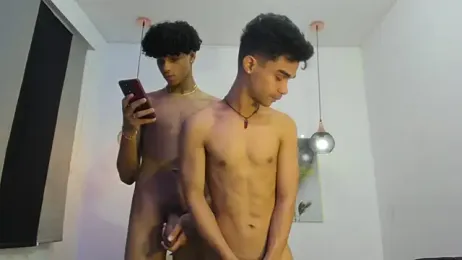 Violet_Dream2 webcam stripchat model stream image