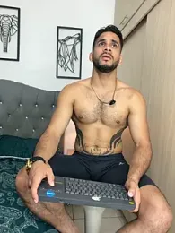 Maximiliano_ford webcam model stream image
