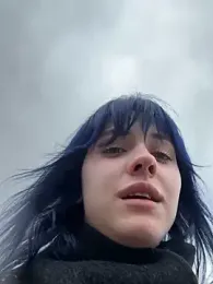 Only_April webcam model stream image