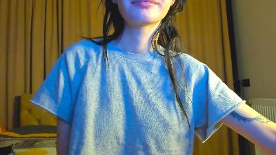 Lesyalis webcam model stream image