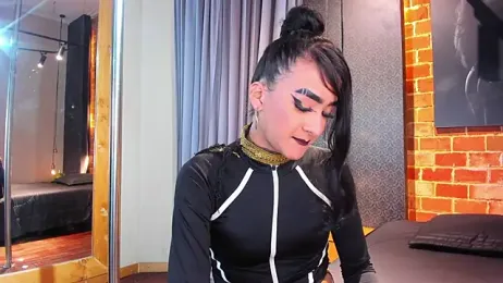 Sienna_Dark webcam model stream image