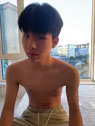 guoguo18 webcam stripchat model stream image