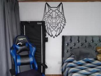 pupi_wolf webcam model stream image
