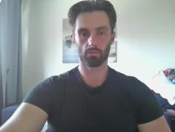 sweettom69 webcam model stream image