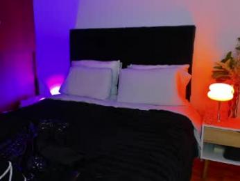 naugthymila3 webcam model stream image