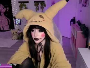 crimsonkitten webcam chaturbate model stream image