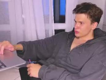 estremecerse webcam chaturbate model stream image