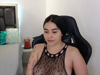 Lola Dove webcam model stream image