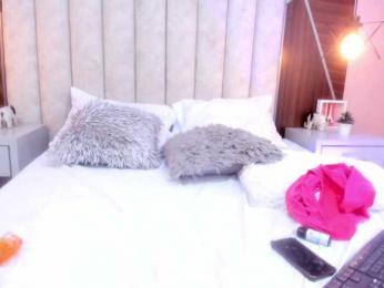 IsaSweett webcam bongacams model stream image
