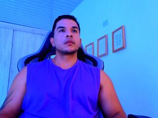 Esteban De Louis webcam flirt4free model stream image