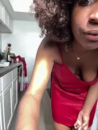 Fijixxxx webcam stripchat model stream image