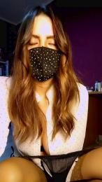 Akemy_room webcam cam4 model stream image