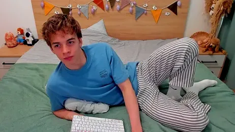 Fandi_777 webcam model stream image