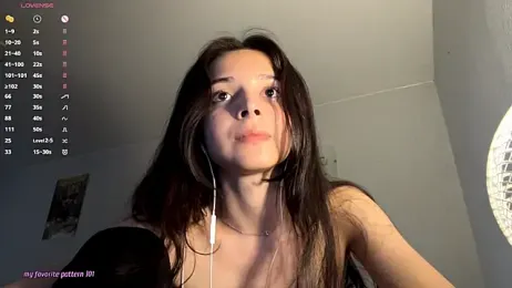 Mikytiki webcam stripchat model stream image