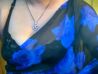 LOVERIAKOL webcam model stream image