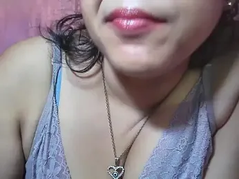 LOVERIAKOL webcam model stream image