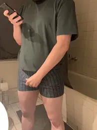 NovaTau webcam model stream image