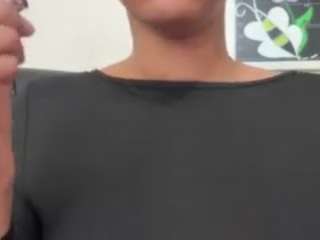destinirahh webcam model stream image