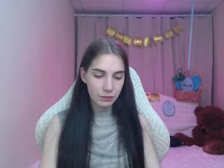 Nika Stark webcam model stream image