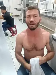 RobertoLuiz84 webcam model stream image