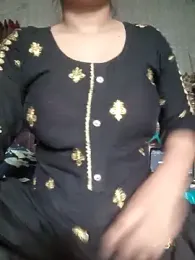 Younger_Couples webcam model stream image