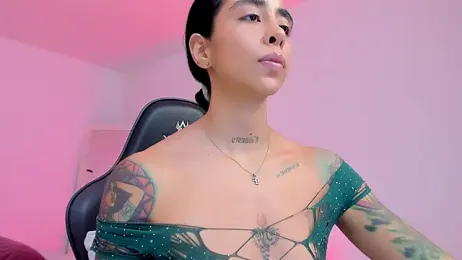 sophierooy22 webcam stripchat model stream image