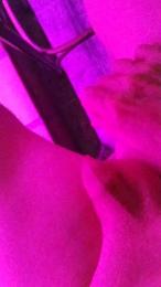 avalarf webcam model stream image