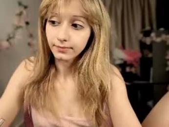 lonadevelle webcam model stream image