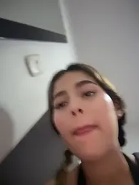 Valeria-escobar webcam stripchat model stream image
