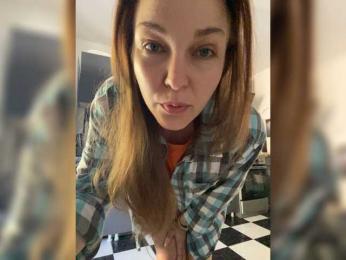 Alisasqrl webcam model stream image