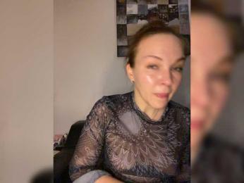 Alisasqrl webcam model stream image