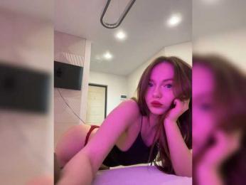 OlivkaVif webcam model stream image