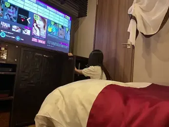 Tokyo-Namanaka webcam model stream image