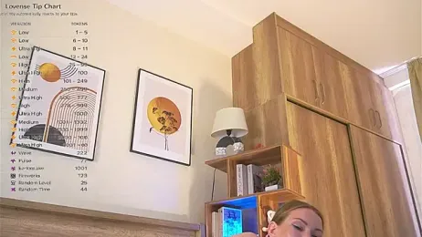 VilmaAna webcam model stream image