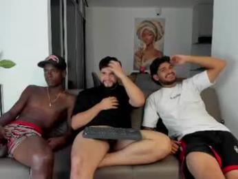 straight__friends webcam model stream image