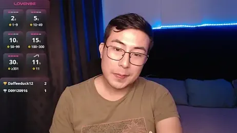 andrewmhilton_ webcam stripchat model stream image