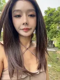 BBi-0329 webcam stripchat model stream image