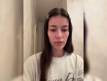 YourBella webcam bongacams model stream image