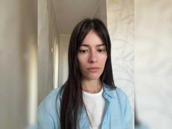 YourBella webcam model stream image