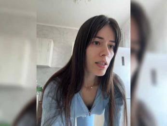 YourBella webcam model stream image